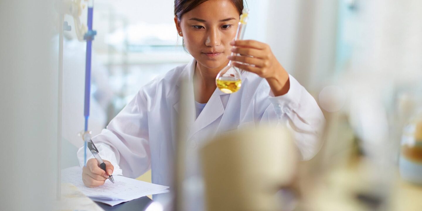 Lab flask 72414089