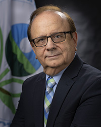 Photo of Dr. Edward V. Ohanian