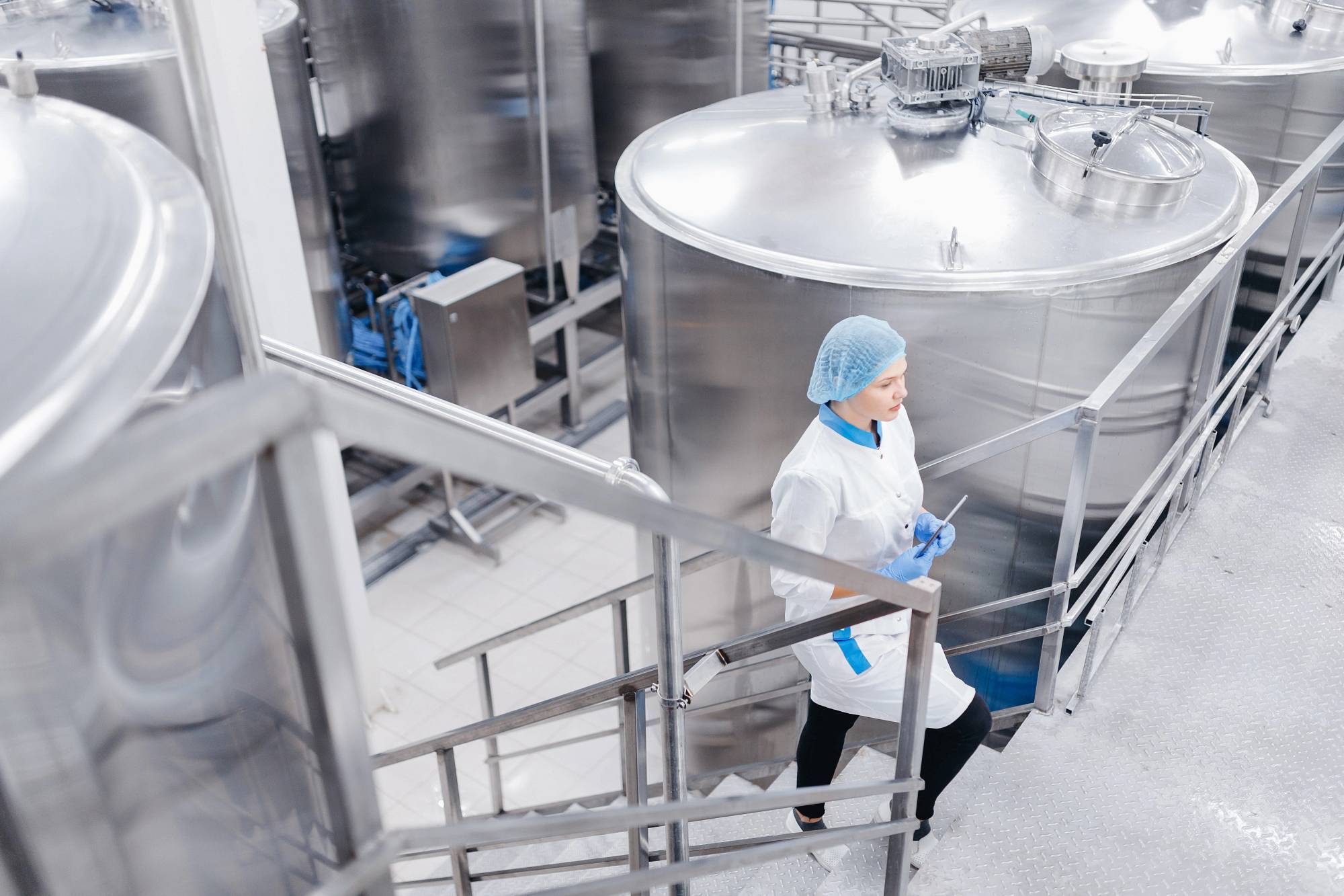 Steps to Clean and Sanitize a Food Processing Facility | NSF