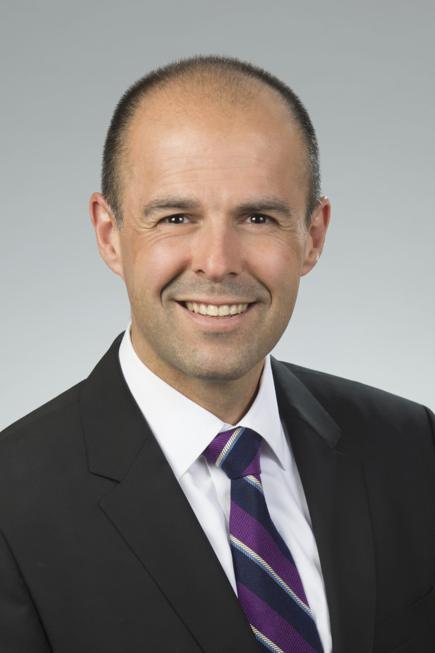 Paul Medeiros headshot